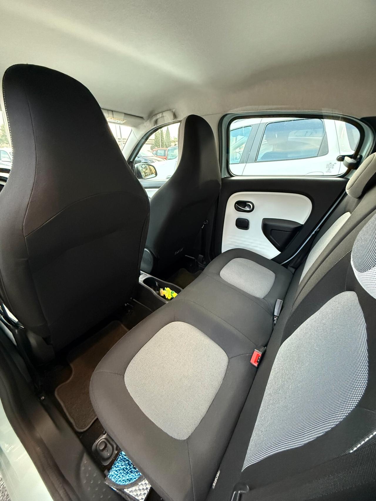 Renault Twingo SCe 65 CV Duel