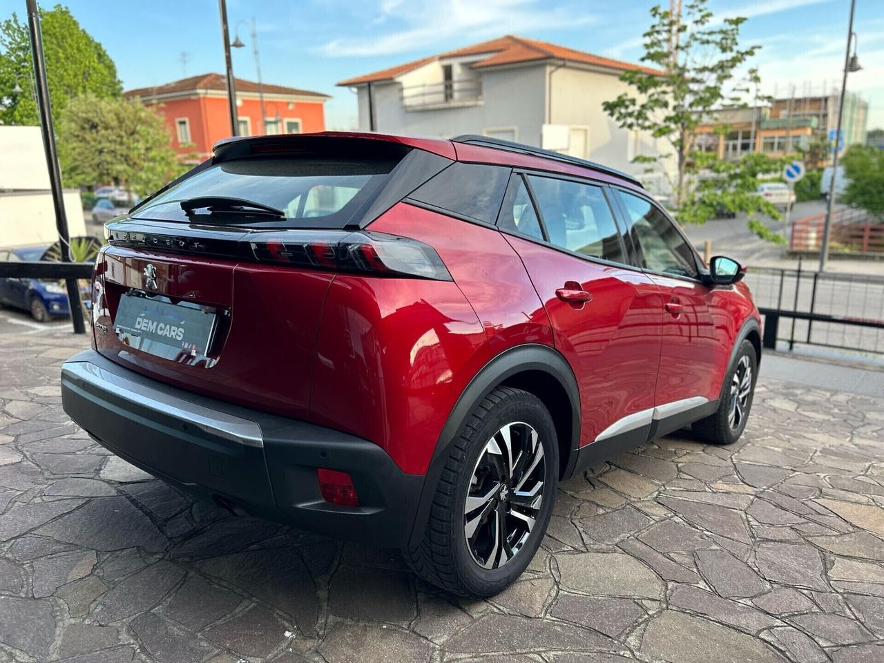 Peugeot 2008 BlueHDi 100 S&S Allure