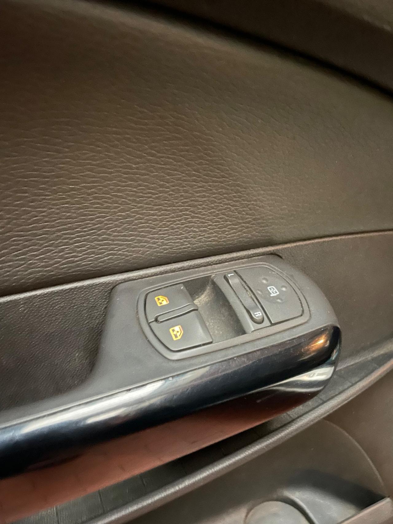 Opel Corsa 1.2 Neopatentati Euro 5