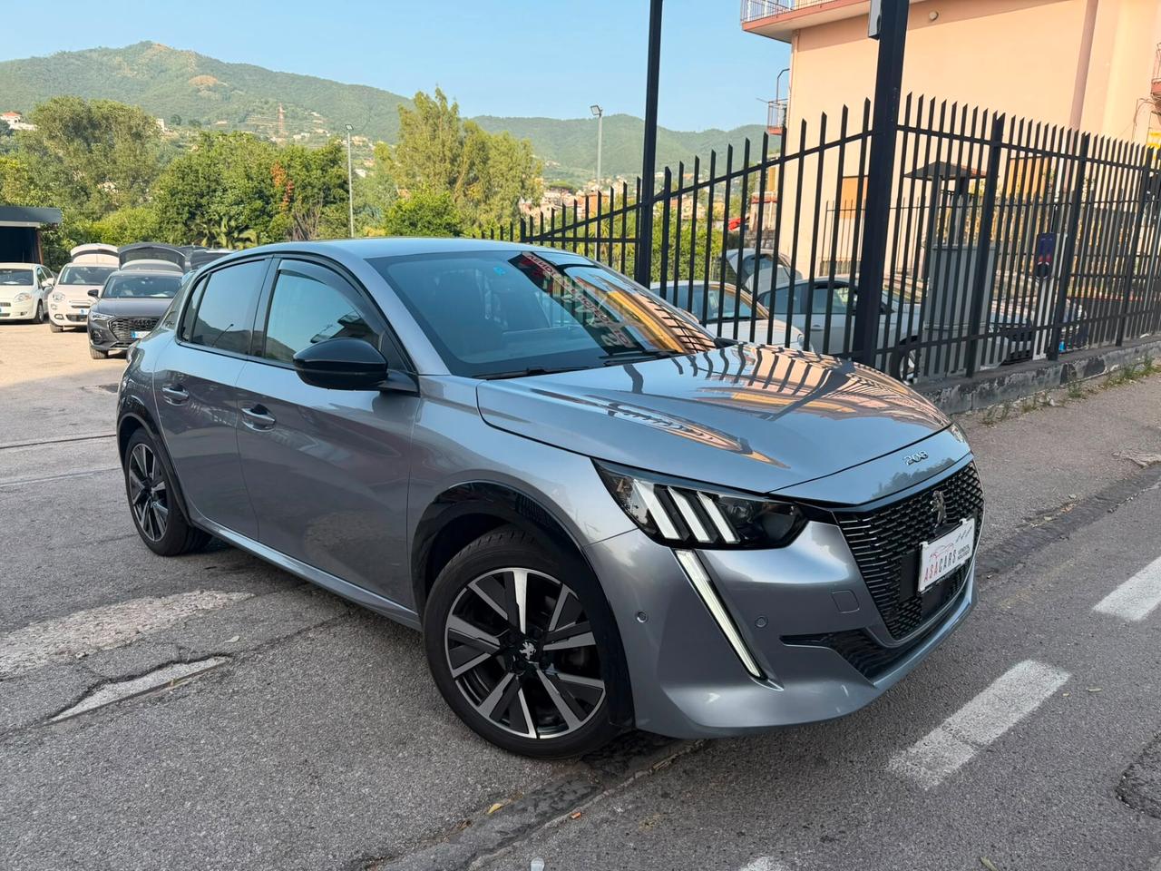 Peugeot 208 PureTech 100 Stop&Start 5 porte GT Line