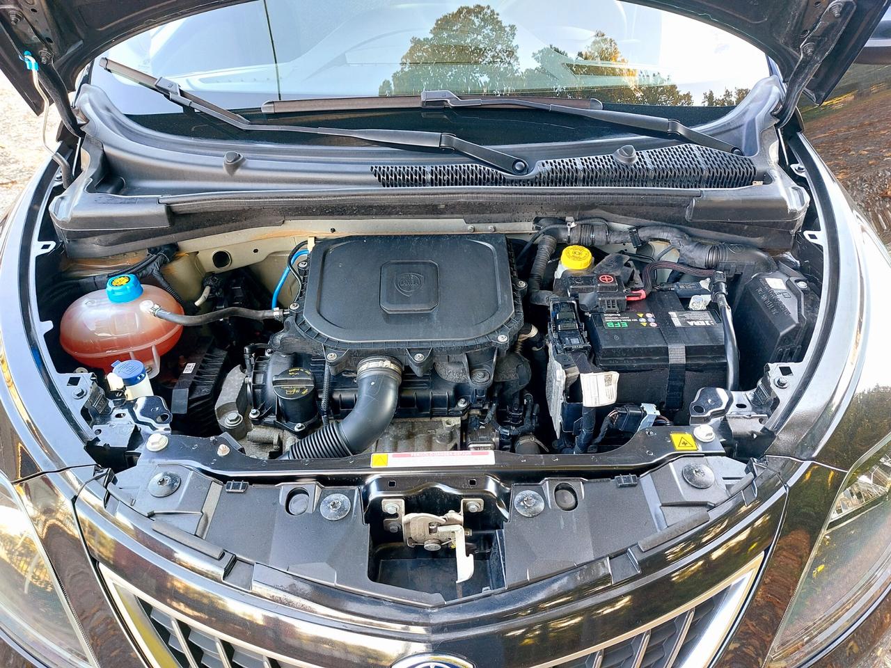 Lancia Ypsilon 1.0 Hybrid 70CV Silver Plus - 2022