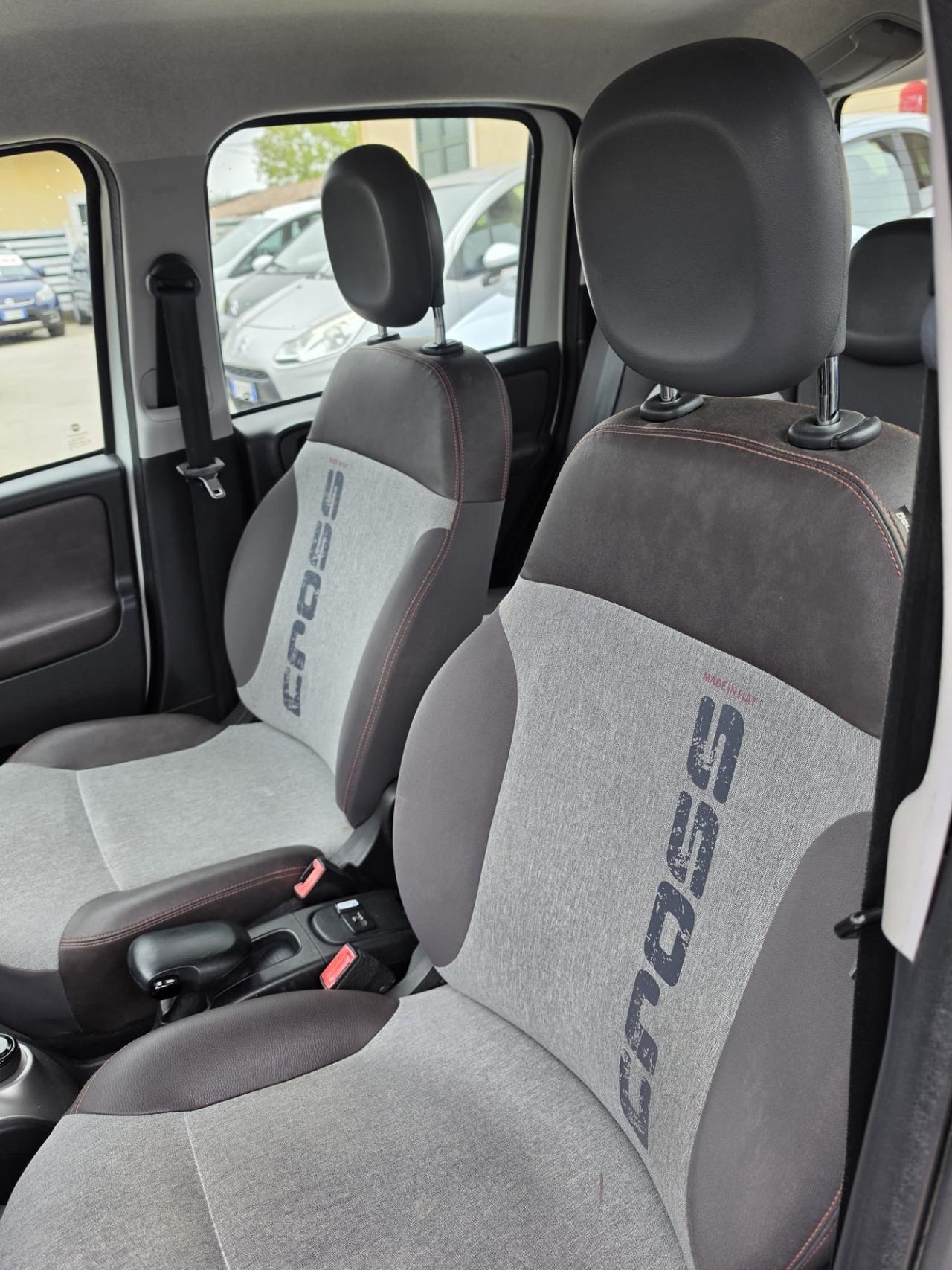 Fiat Panda cross 4x4 disinseribile finanziabile garantita 12 mesi