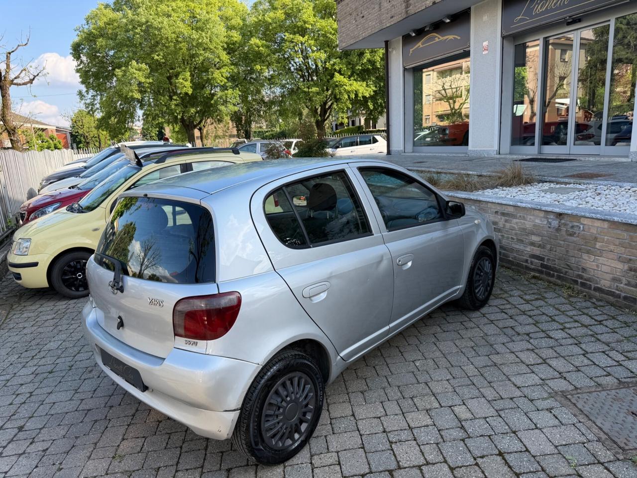 Toyota Yaris 1.0i 16V cat 5 porte