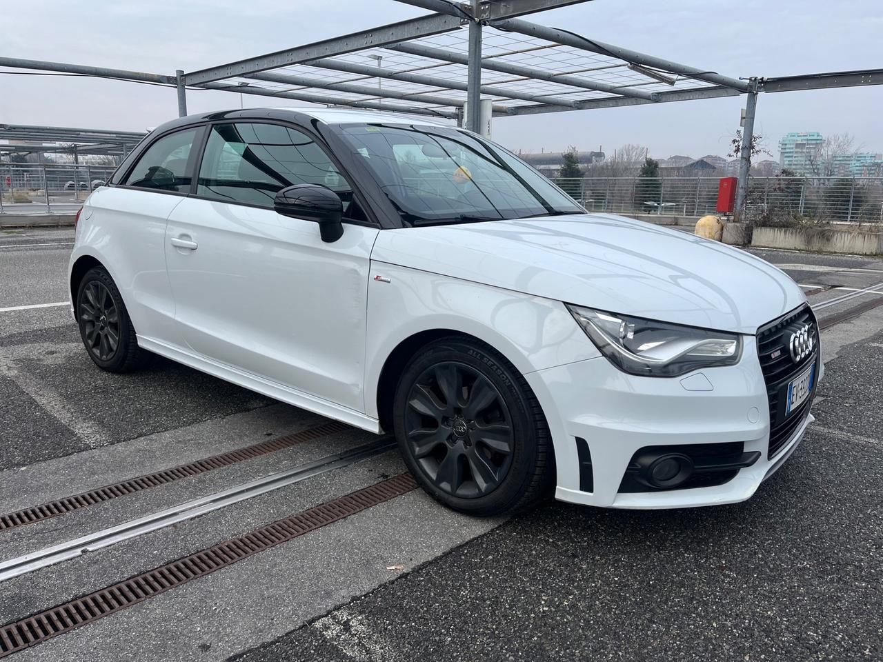 Audi A1 1.6 TDI S line edition
