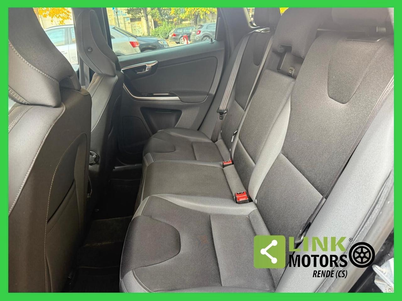 Volvo XC60 D4 180cv Geartronic Momentum 01/2014