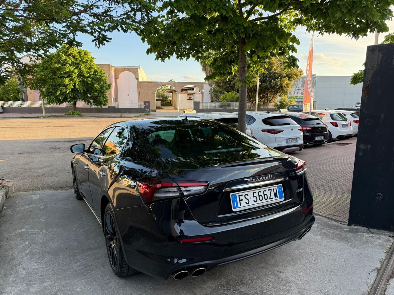 Maserati Ghibli RIBELLE V6 Diesel Bi-Color