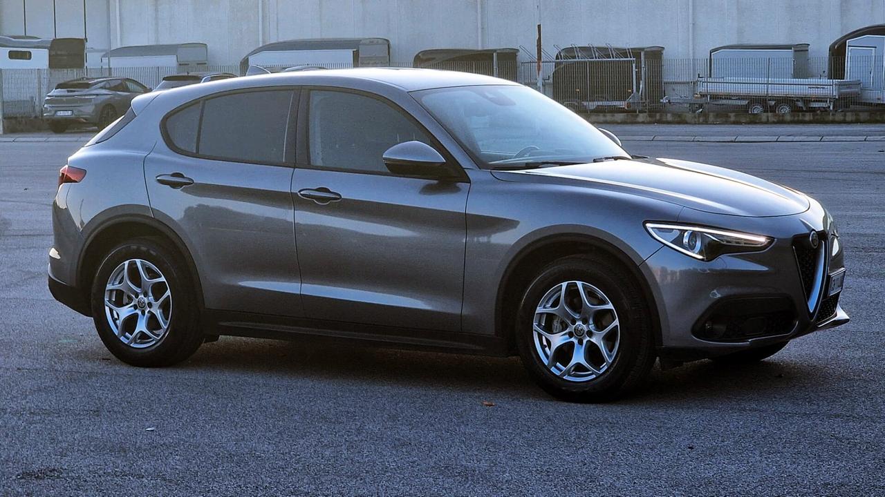 Alfa Romeo Stelvio 2.2 Turbodiesel 190 CV AT8 Q4