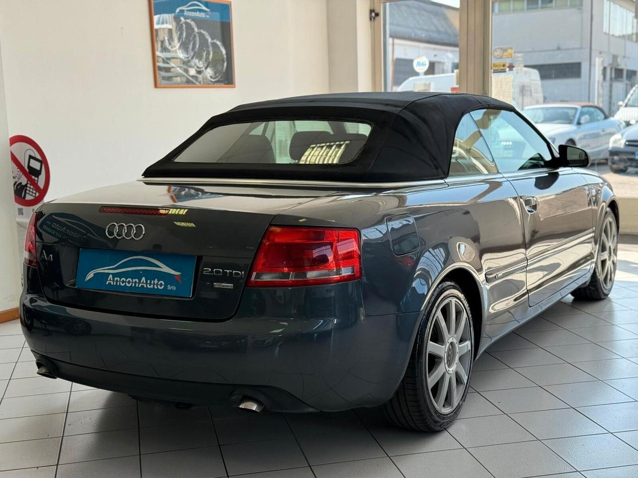 Audi A4 2.0 TDi CABRIO 2009