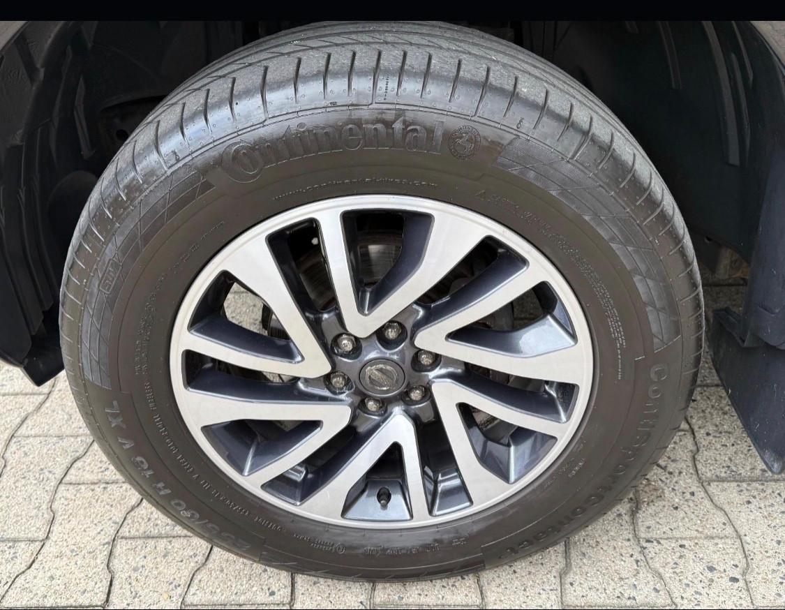 Nissan Navara 2.3 dCi 190 CV 7AT 4WD Double Cab Tekna