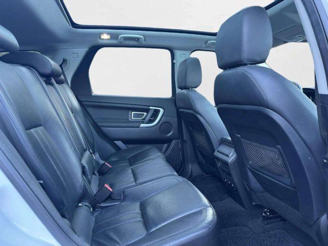 LAND ROVER Discovery Sport 2.0 TD4 150 CV Dark Edition