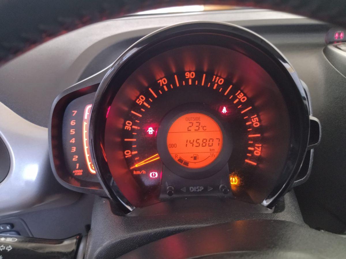 TOYOTA Aygo 1.0 VVT-i 69 CV 5 porte x-cool