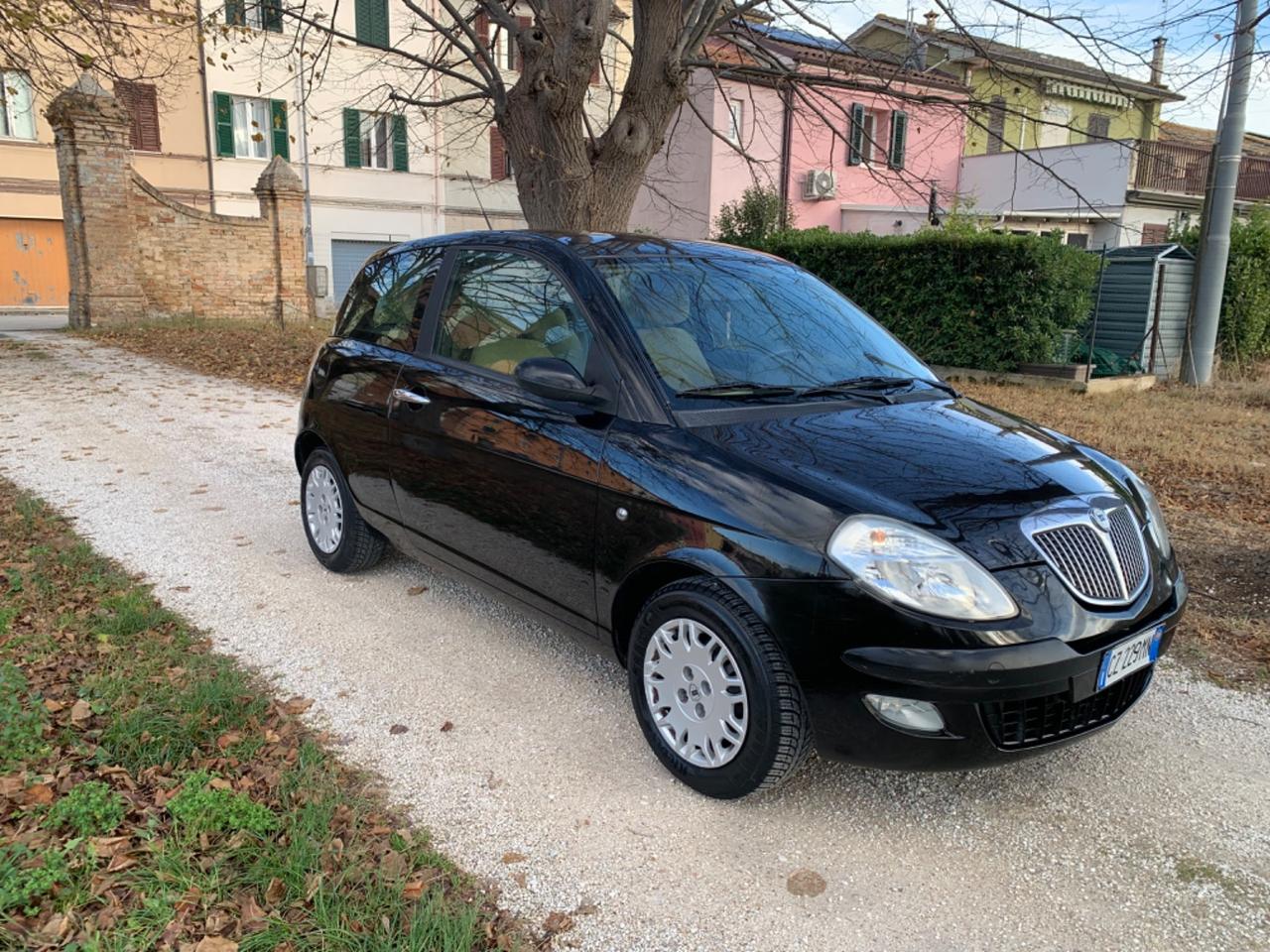 Lancia Ypsilon 1.2 Oro accessoriata