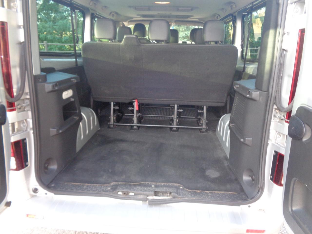 Vivaro 1.6 BiTurbo 145CV 9 posti full optionals