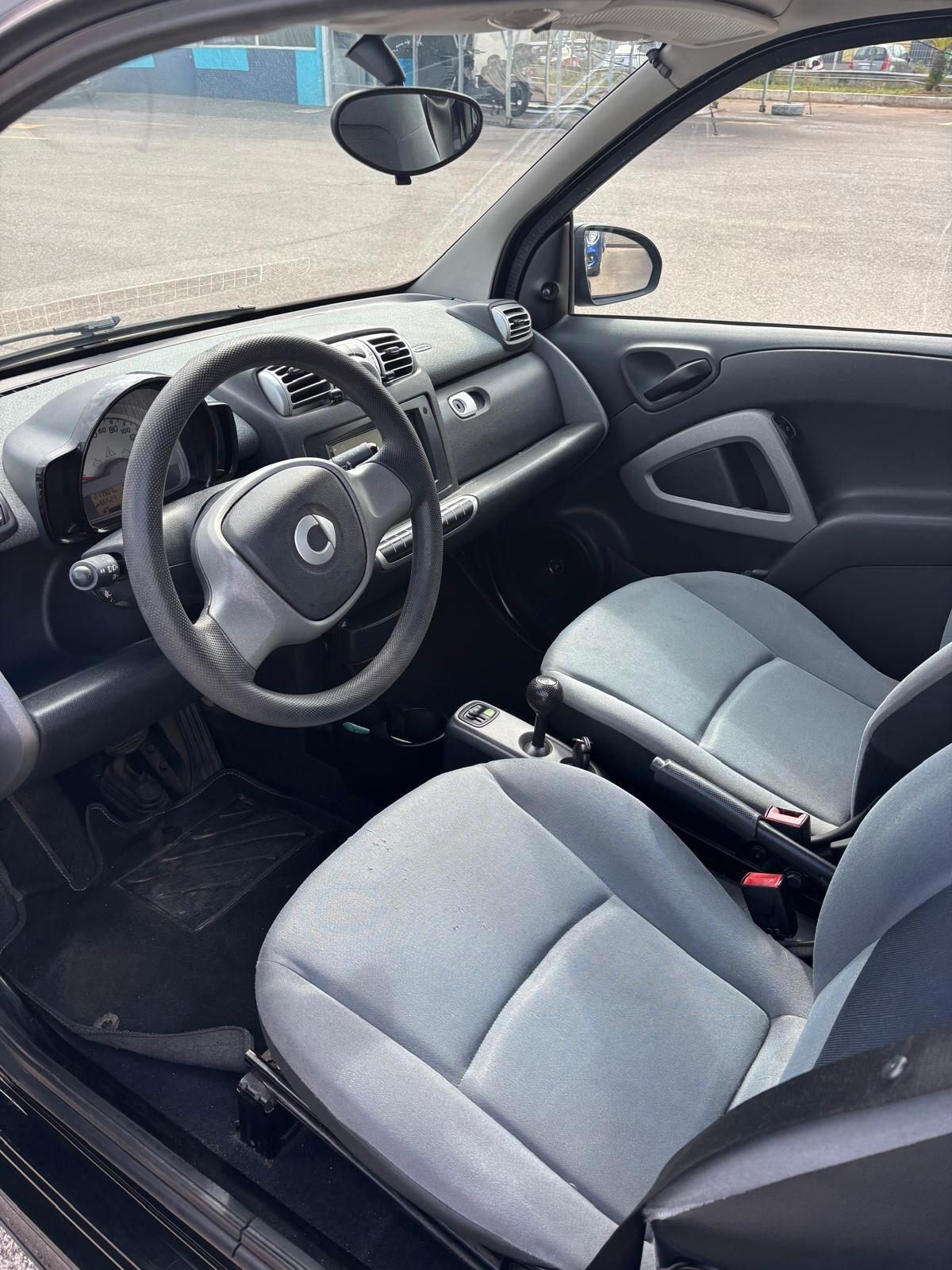 Smart ForTwo 1000 52 kW MHD coupé pure