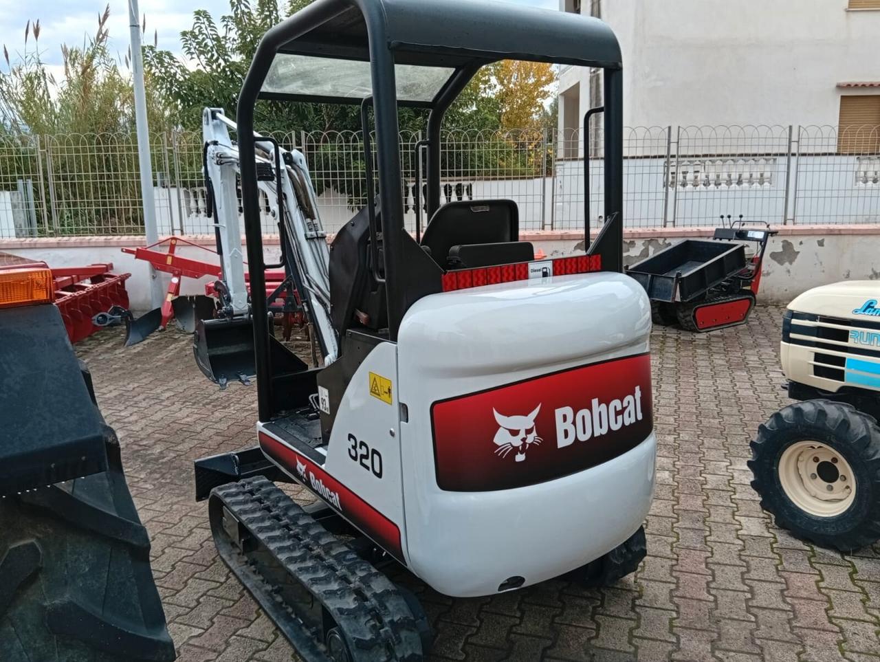 Escavatore Usato Bobcat 320 (17 Quintali)