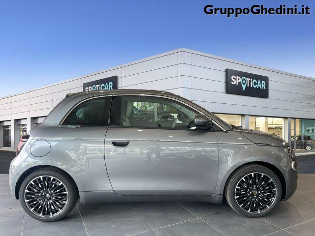 FIAT 500e La Prima Cabrio 42 kWh