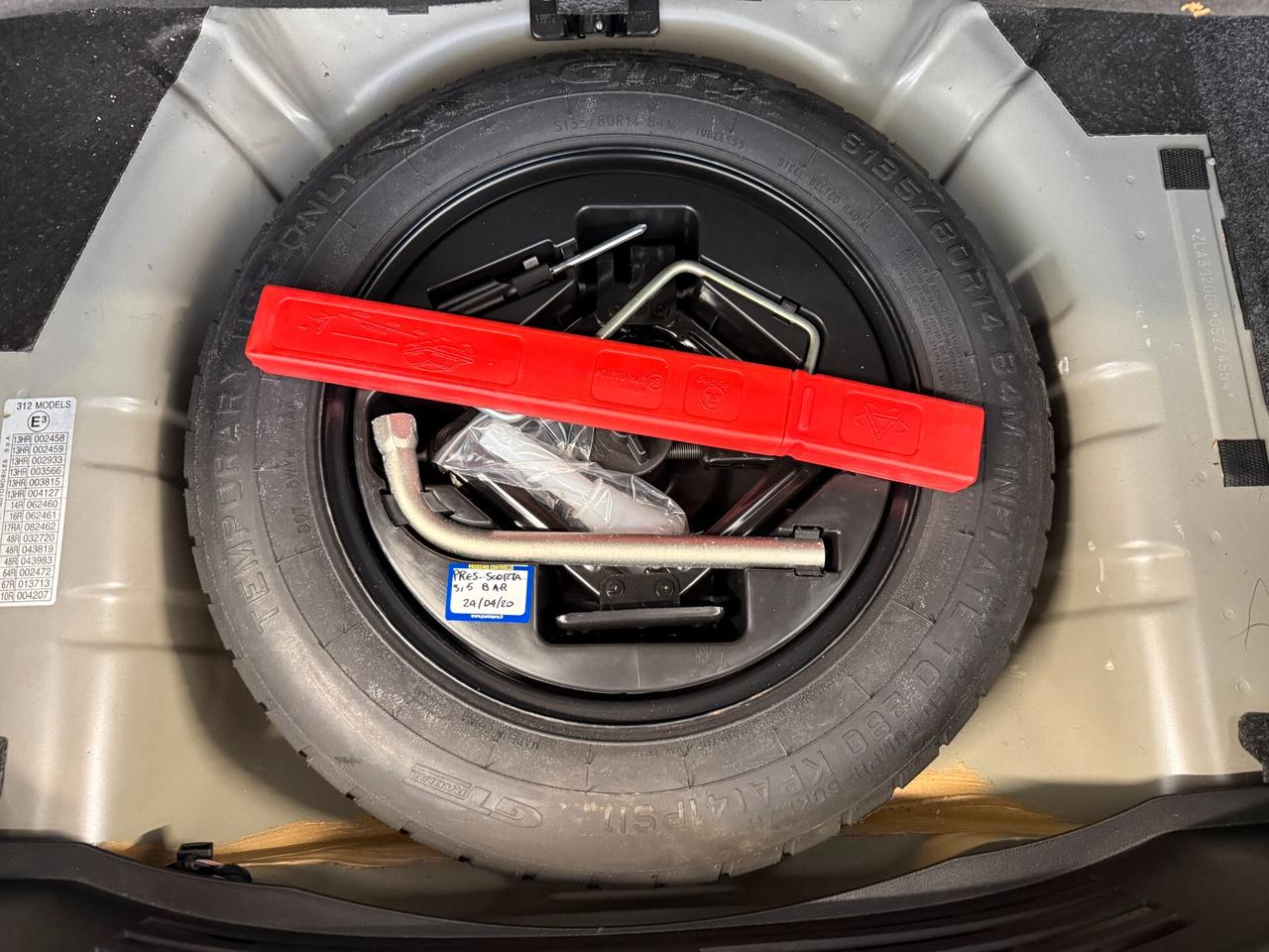 Lancia Ypsilon 1.2 69 CV 5 porte Elefantino