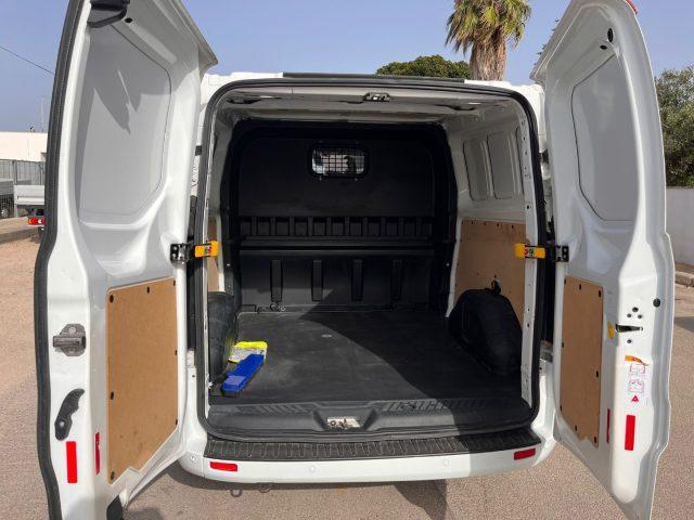 FORD Transit Custom 320 2.0 EcoBlue 130 PL-DC Furg. Titanium