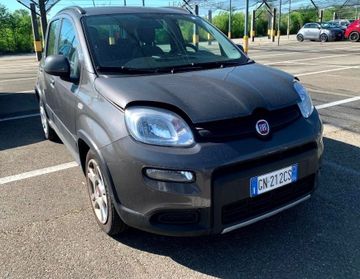 Fiat Panda 1.0 FireFly S&S Hybrid Garmin
