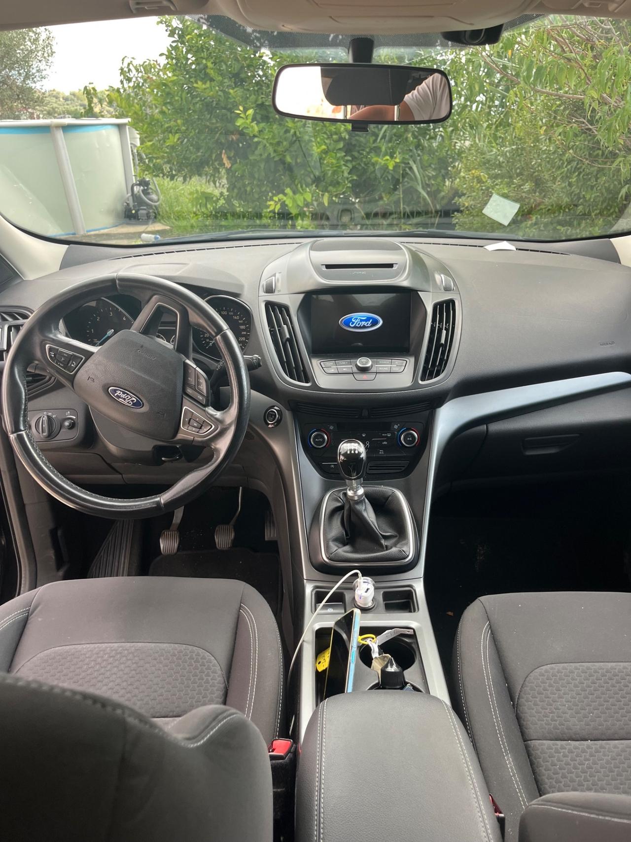Ford Kuga 1.5 TDCI 120 CV S&S 2WD ST-Line