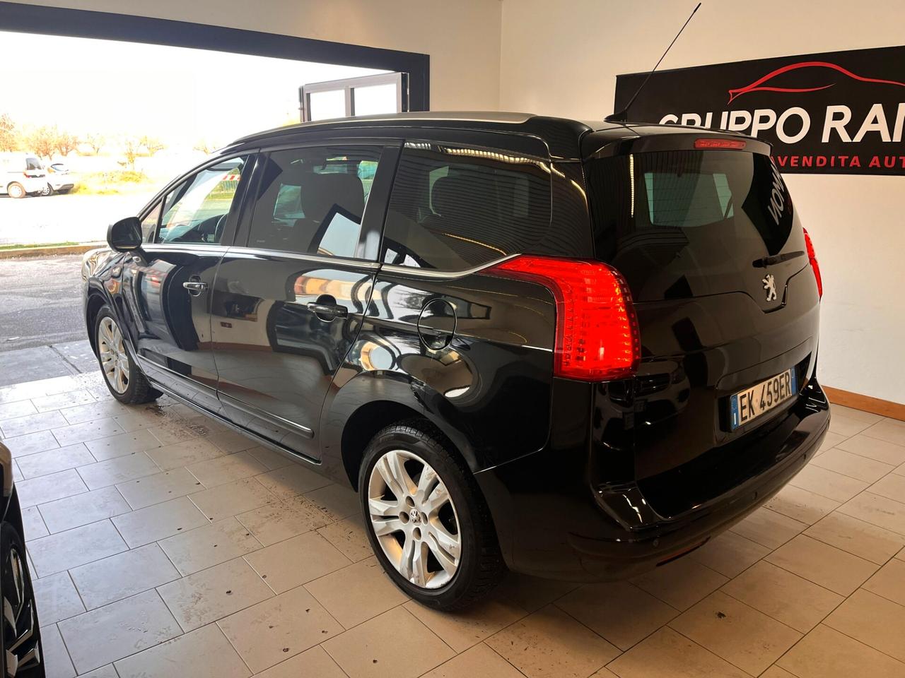 Peugeot 5008 1.6 HDi 112CV Allure
