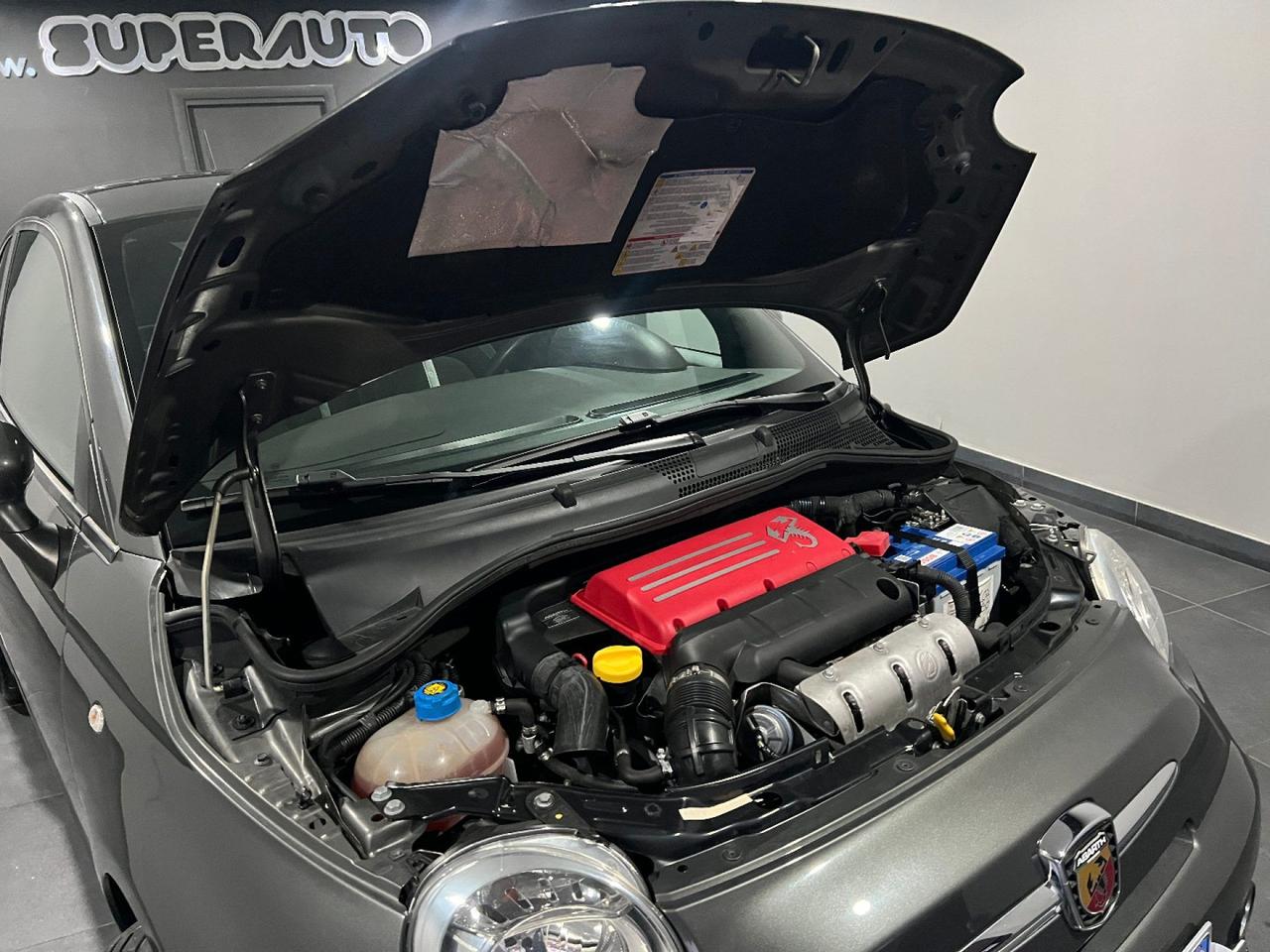 Abarth 595 1.4 Turbo T-Jet 160 CV Essesse a libretto