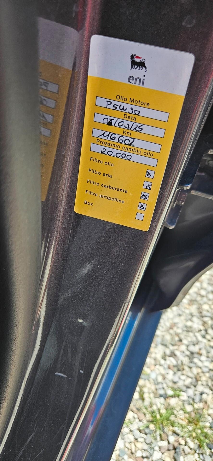 Peugeot 2008 1.6 e-HDi 92 CV Stop&Start Allure