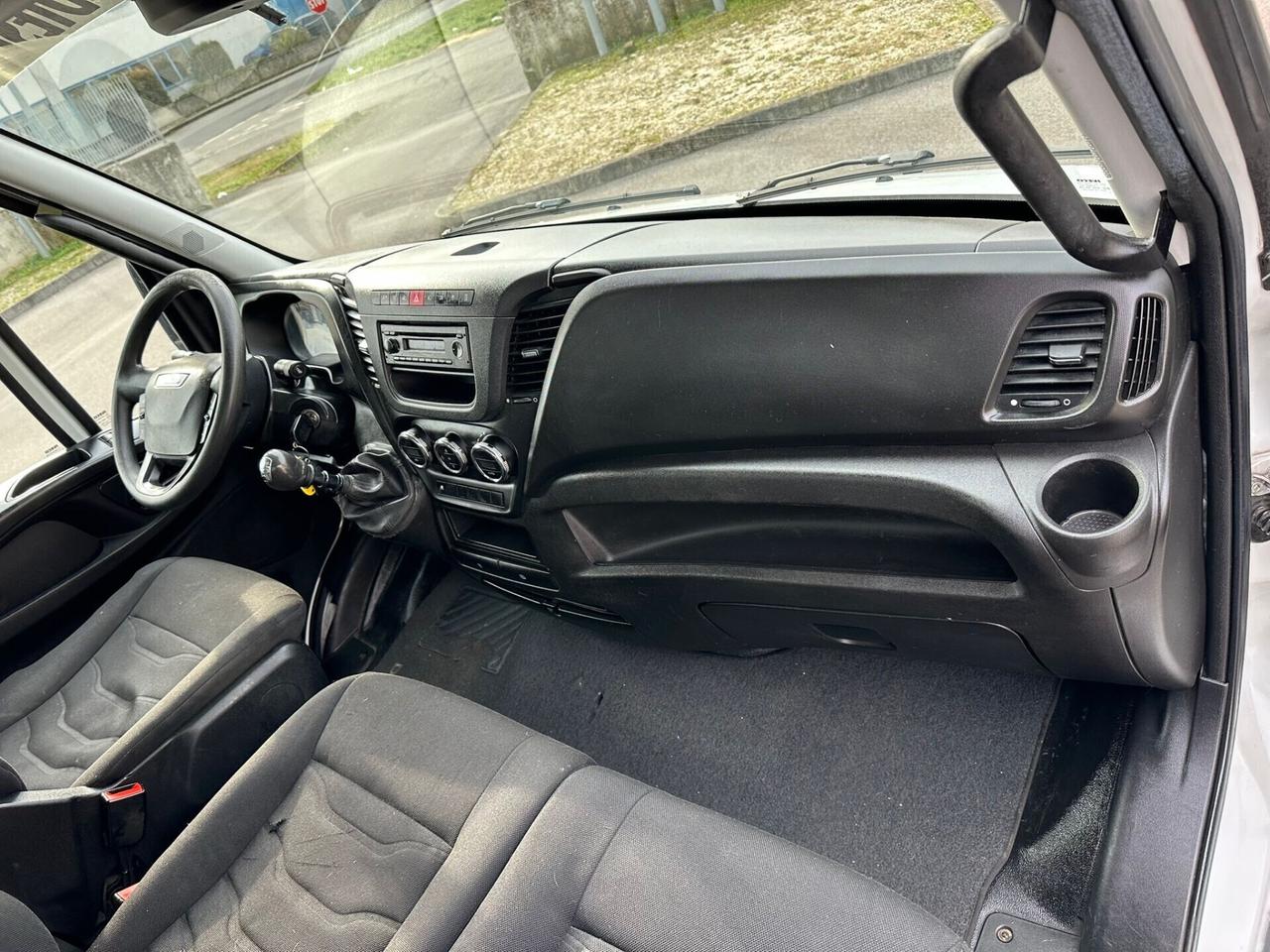 Iveco Dailly benzina metano cassone 4.40