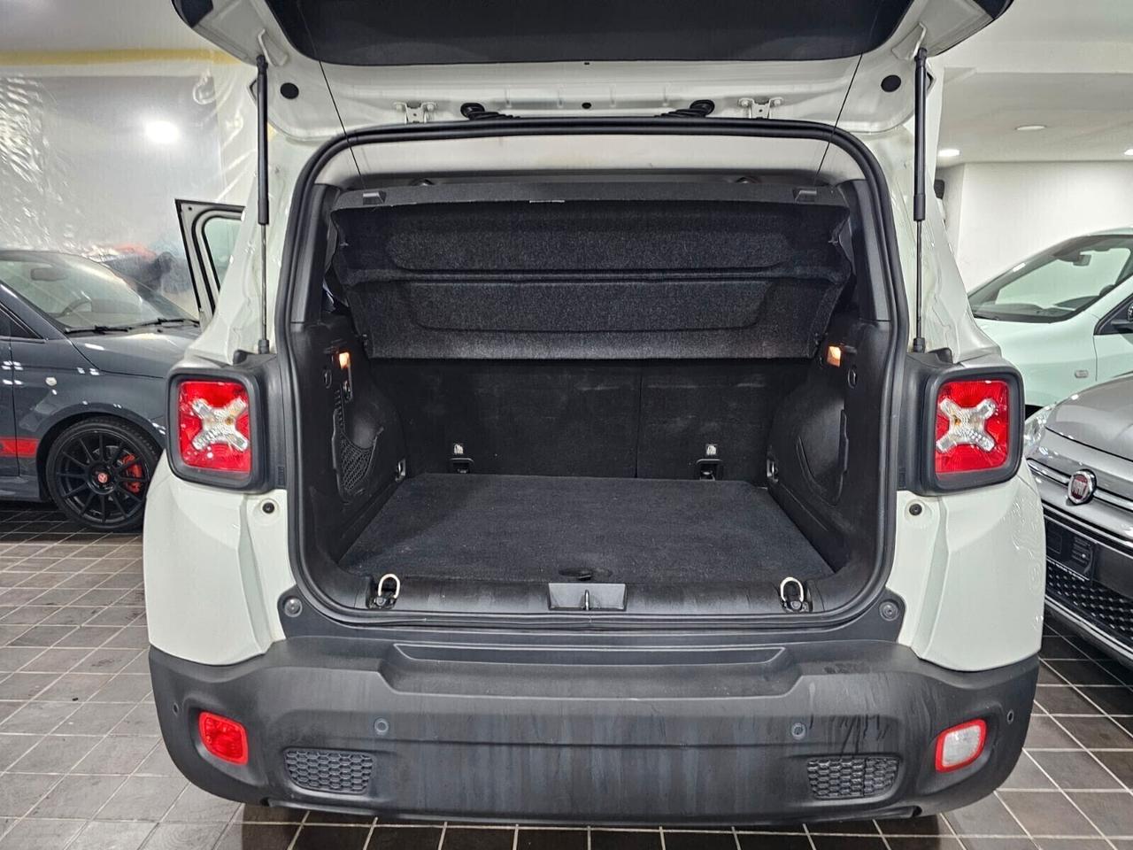 NUOVA JEEP RENEGADE NIGHT EAGLE 1.6 MJT 120CV DCT AUTOMATICA