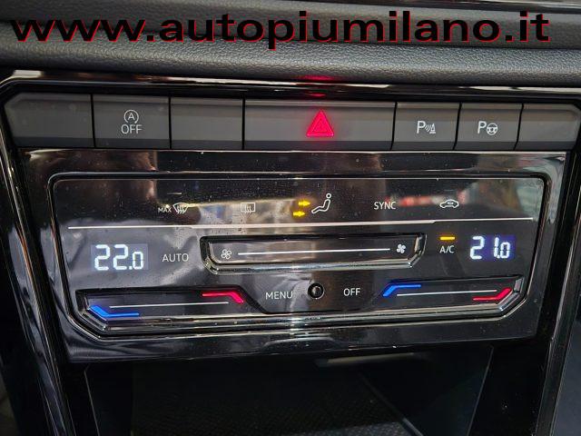 VOLKSWAGEN T-Roc Cabriolet 1.5 TSI ACT DSG Style