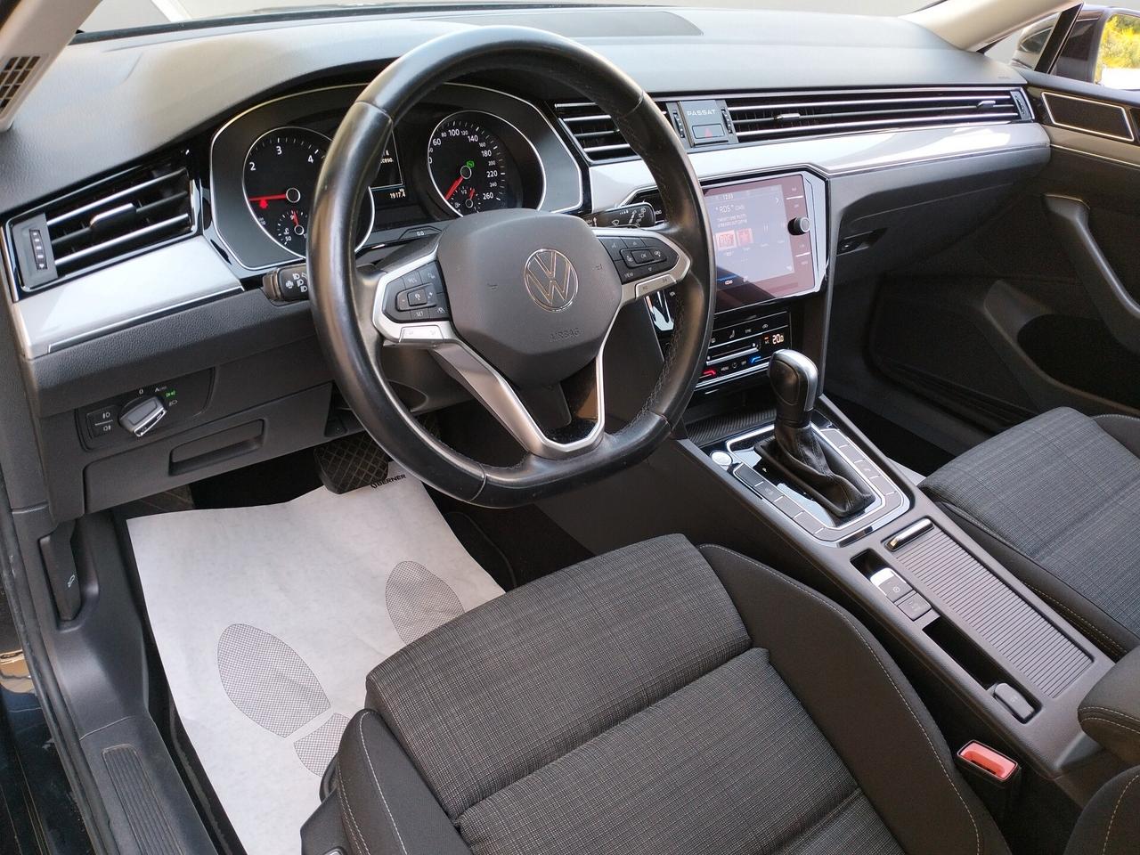 Volkswagen Passat Variant, VIII 2022 2.0 tdi Business 150cv dsg *IVA ESPOSTA*