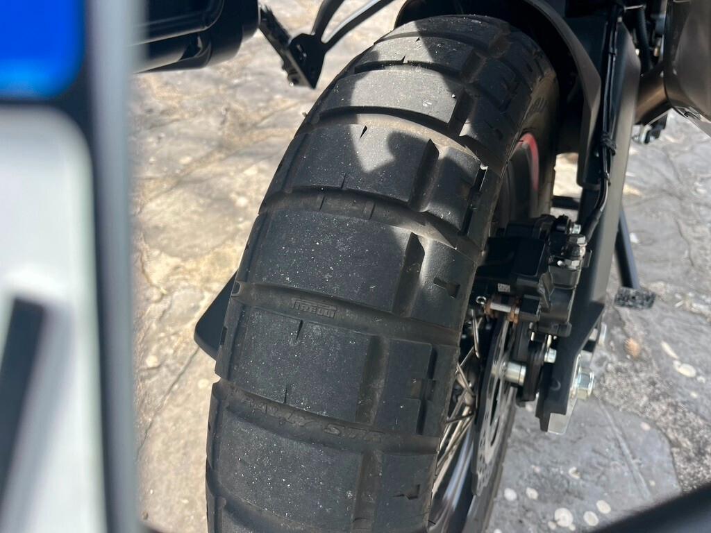 Benelli TRK 702 x PARI AL NUOVO