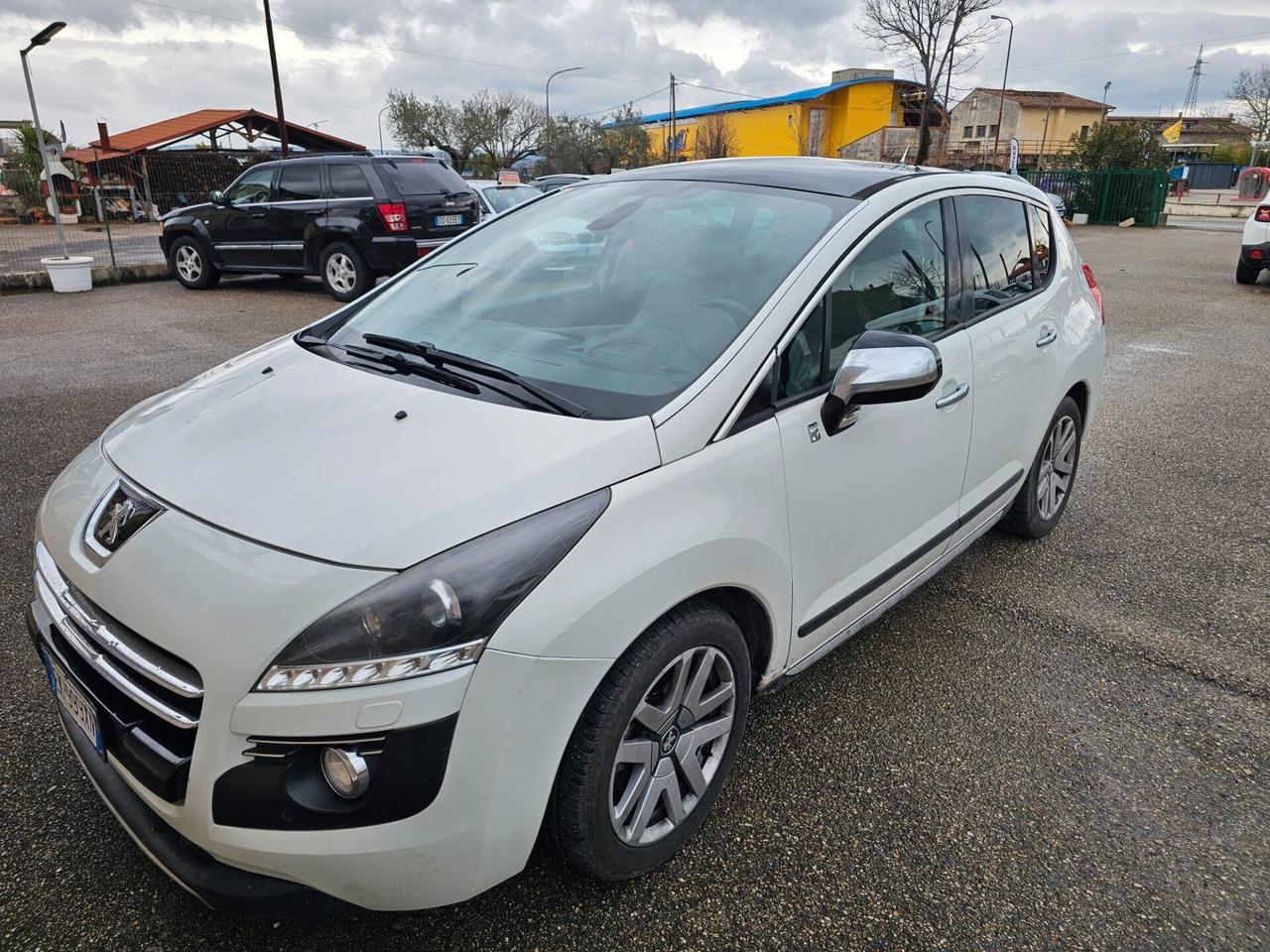 Peugeot 3008 HYbrid4 99g BATTERIA ROTTA