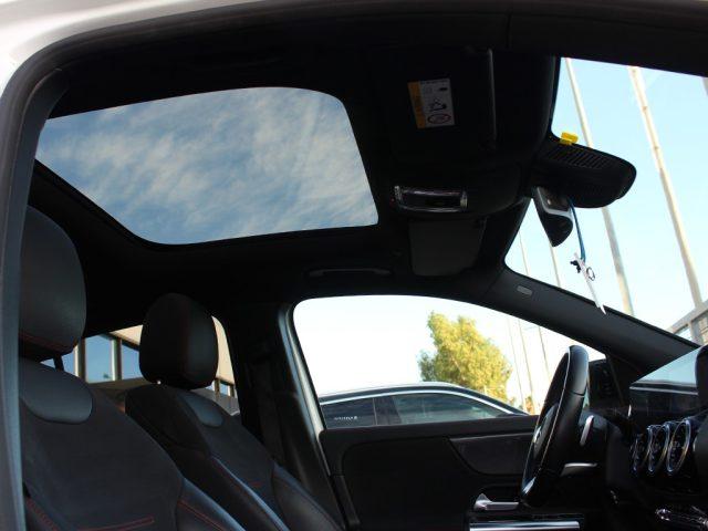 MERCEDES-BENZ GLA 200 d Automatic Premium