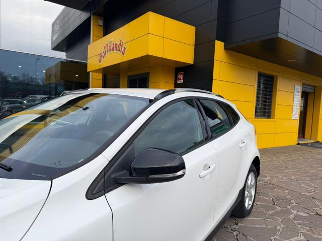 VOLVO V40 Cross Country D2 AUTOMATICA MY 2019 CROSS COUNTRY