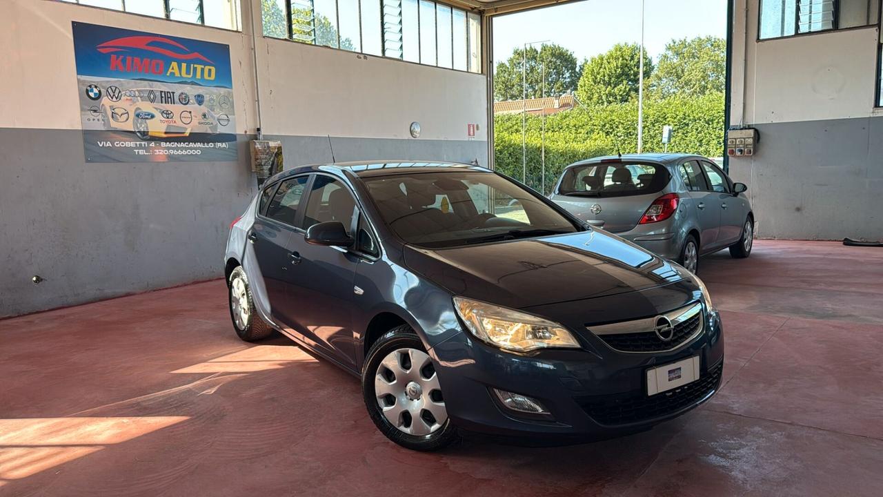 Opel Astra 1.4 100CV 5 porte Elective