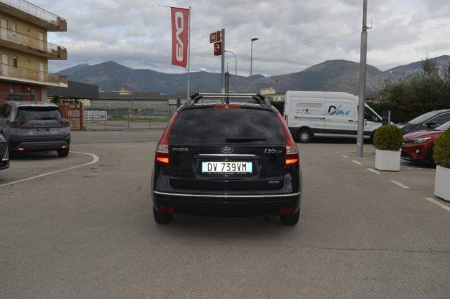 HYUNDAI i30 CW 1.6 CRDi 115CV Active ( NO GARANZIA)