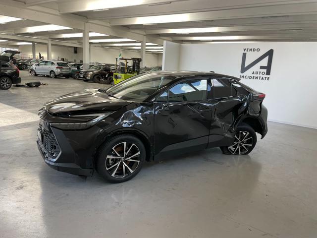 TOYOTA C-HR 2.0 HV AWD 197CV TREND