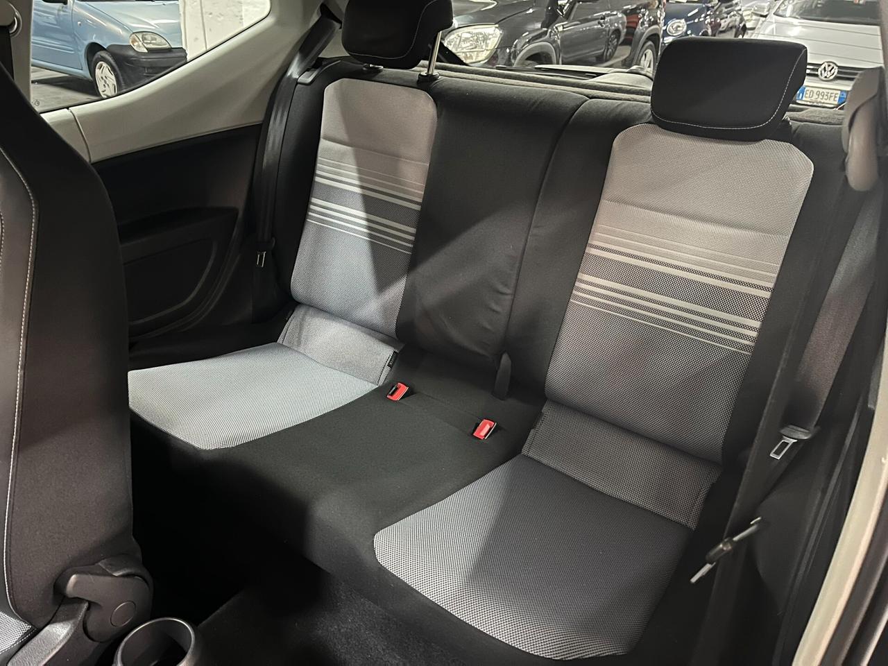 Volkswagen up! 1.0 75 CV 3p. high