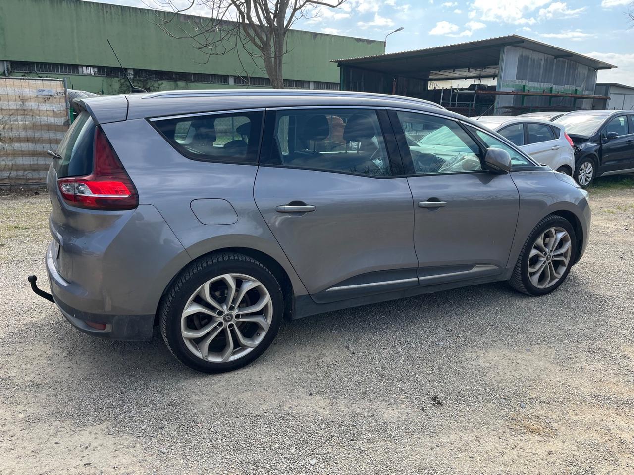 Renault Grand Scenic dCi 8V 110 CV EDC Energy Intens