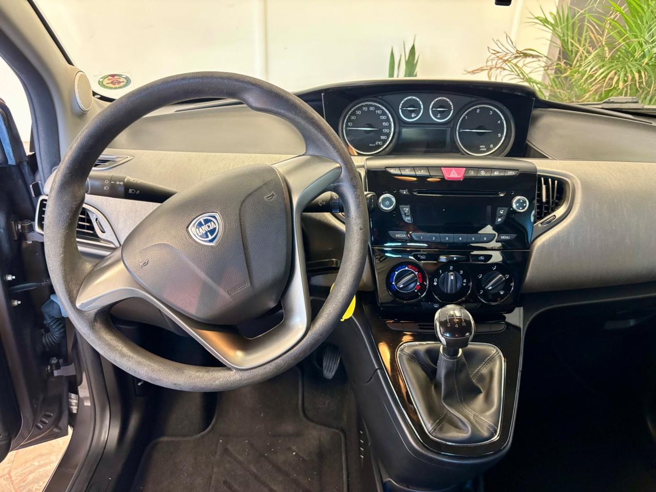 Lancia Ypsilon 1.3 MJT 16V 95 CV 5 porte S&S Platinum