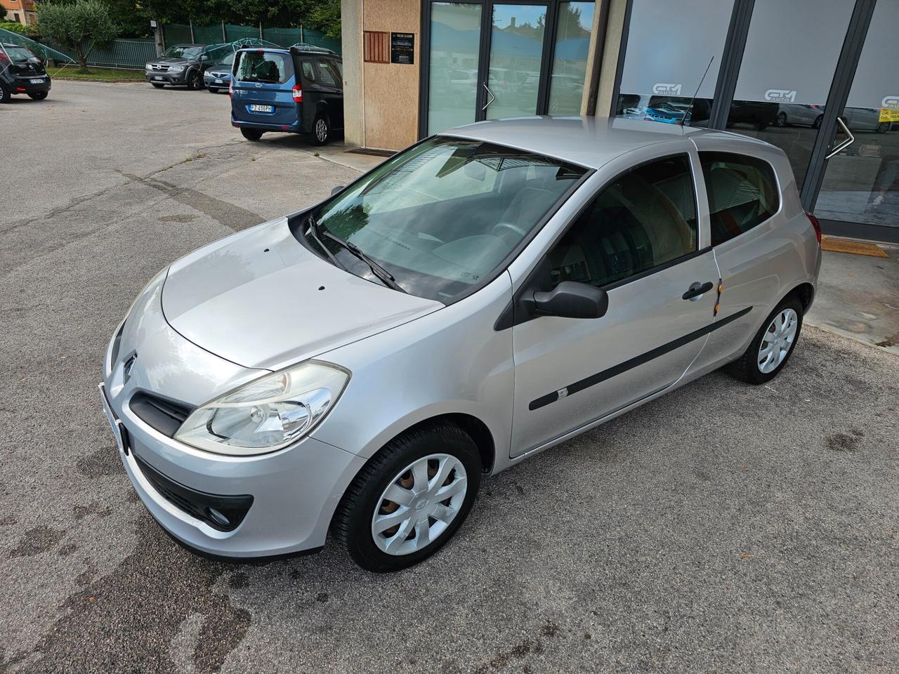 Renault Clio 1.2 Benzina - Unico Proprietario