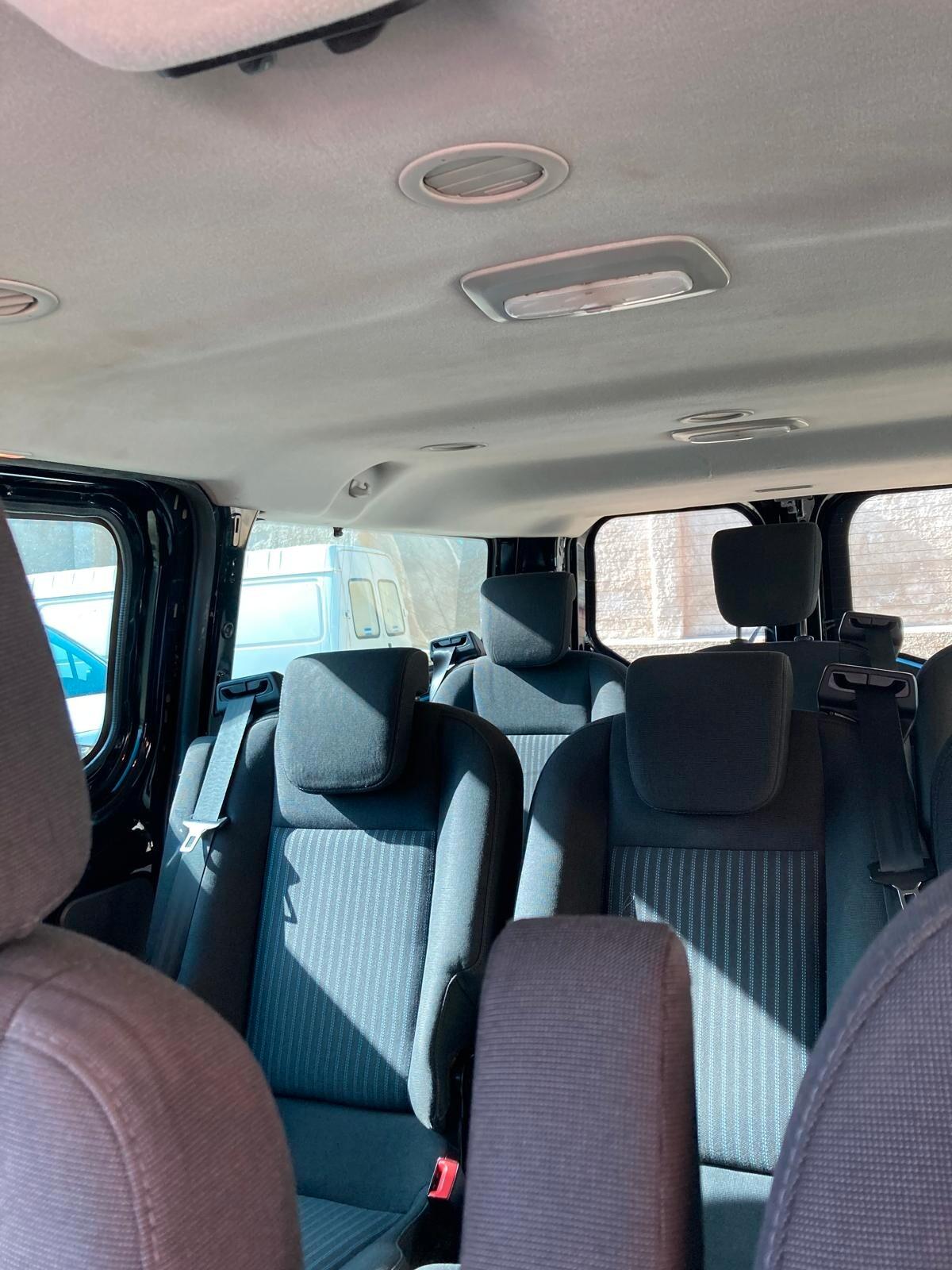 Ford Transit Custom Trasporto Persone 9 POSTI
