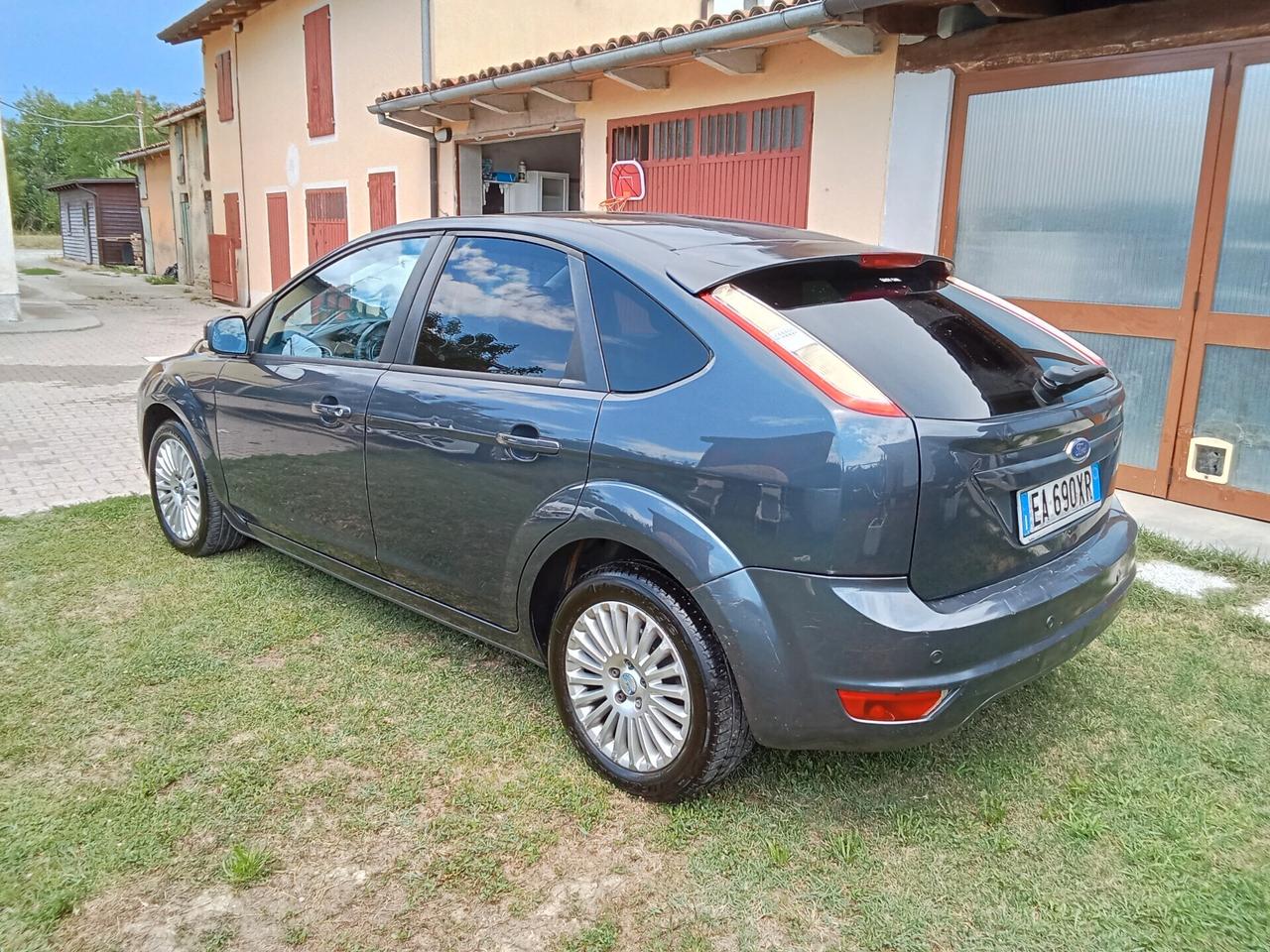 Ford Focus 1.6 ~GPL~Titanium~FULL OPTIONAL~2010