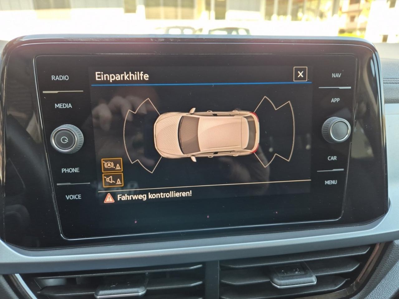 Volkswagen T-Roc 1.0 tsi life 110cv