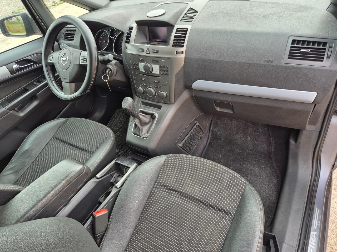 Opel Zafira 1.6 16V ecoM 7 posti