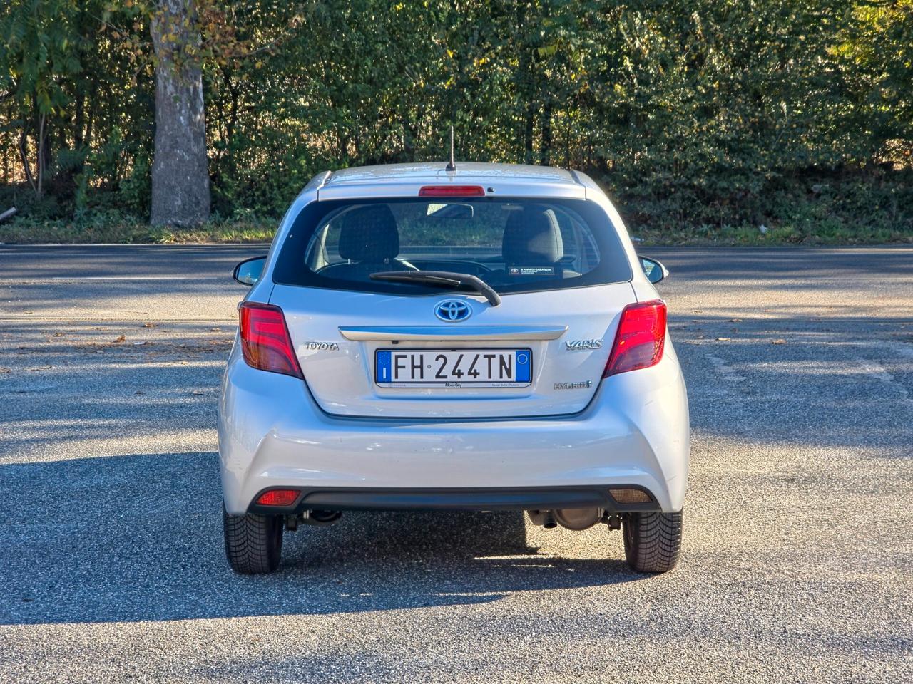 Toyota Yaris 1.5 Hybrid 5 porte Active 2017-E6B Automatico NEO