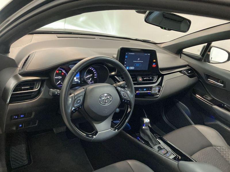 Toyota C-HR 1.8 HV E-CVT Trend