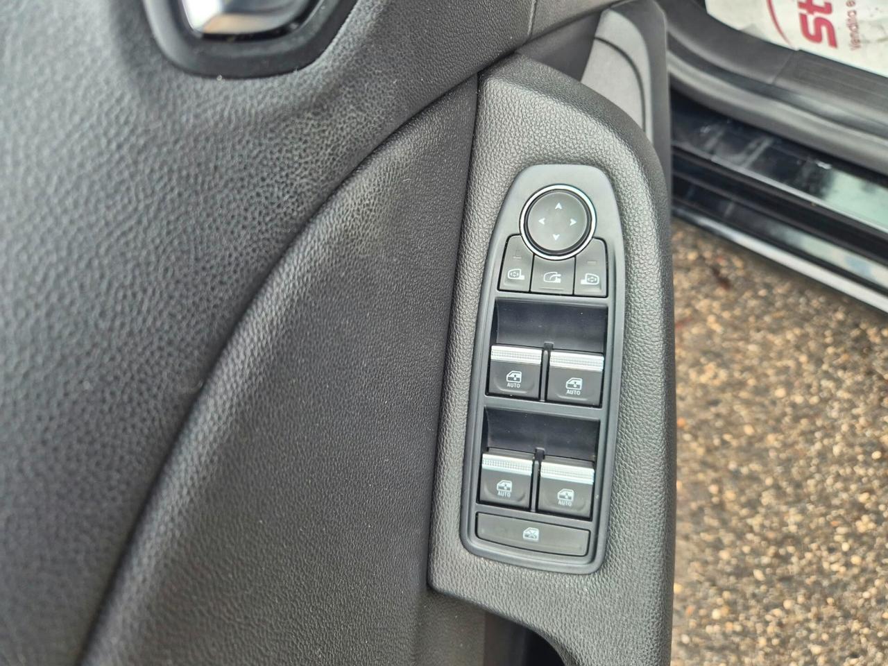 Renault Clio Full Hybrid E-Tech 140 CV 5 porte