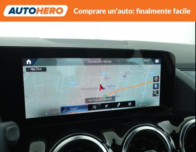 MERCEDES-BENZ GLA 180 Automatic Sport